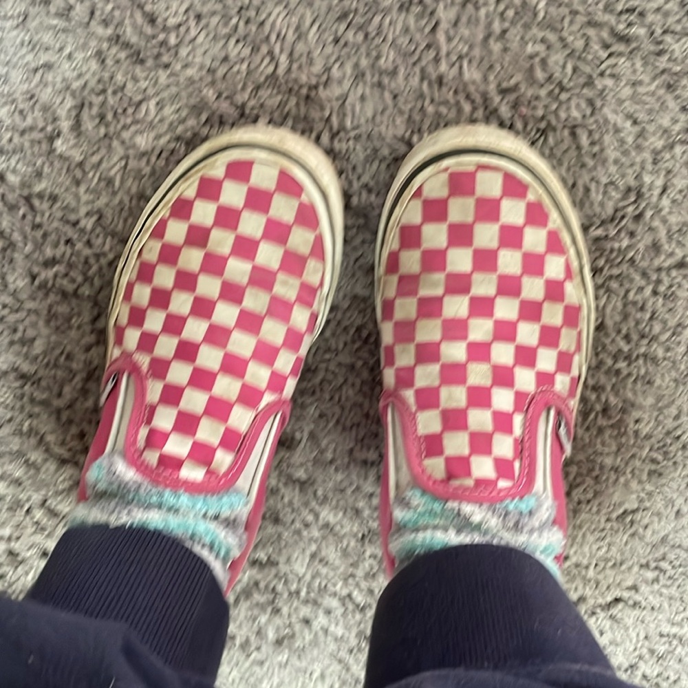 Worn vans slip on